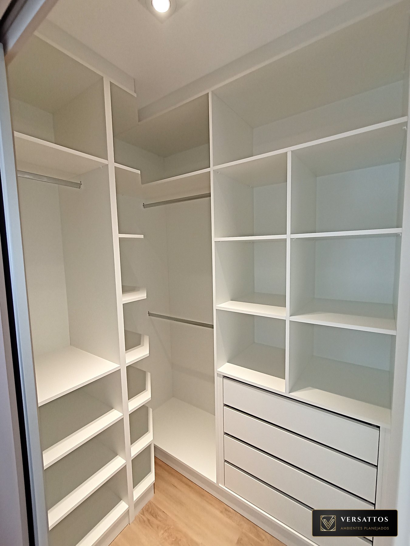 Closet planejado sob medida